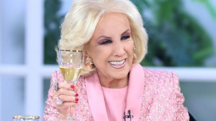 Mirtha Legrand, conductora, NA