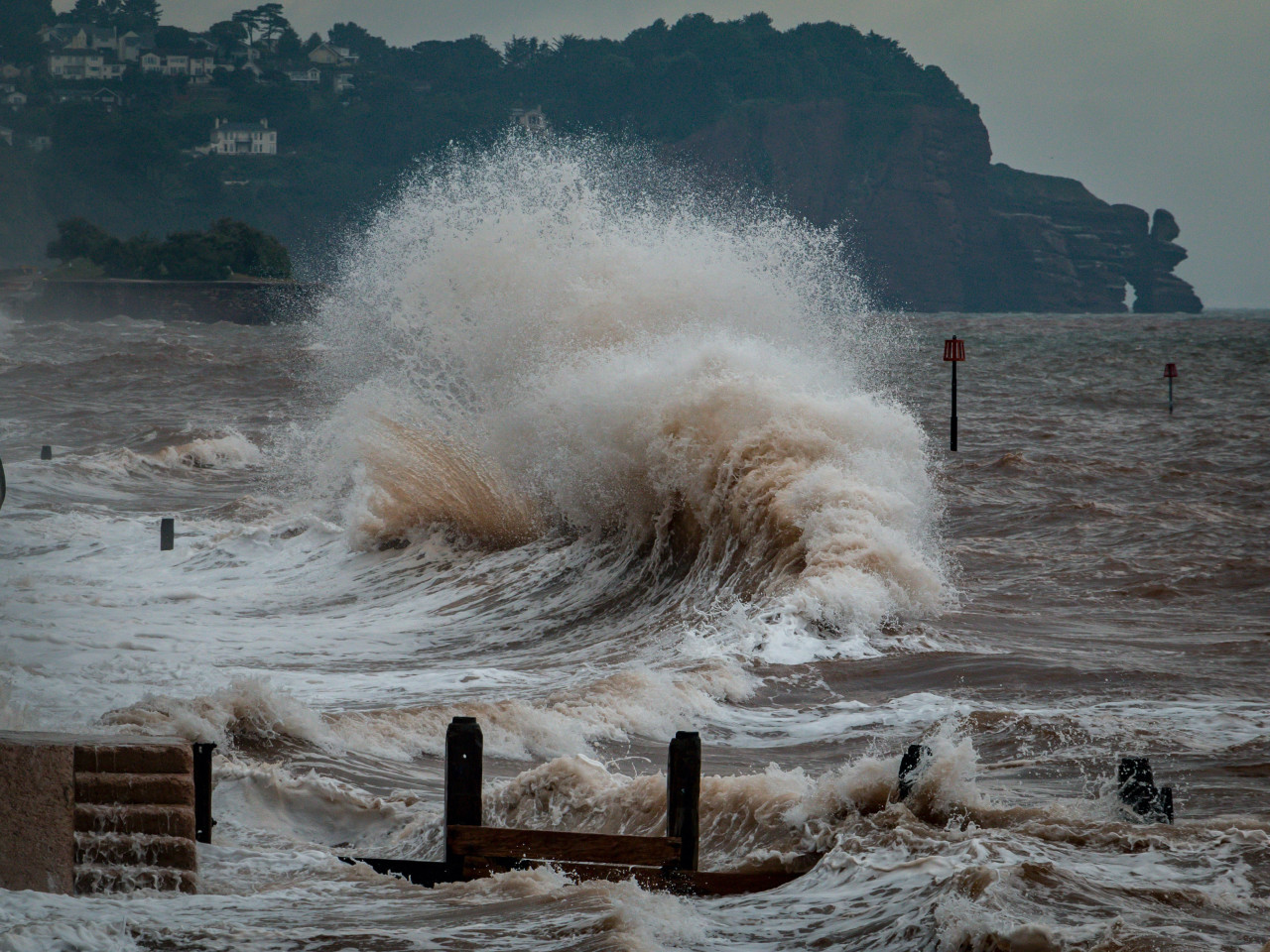 Tsunami. Foto: Unsplash