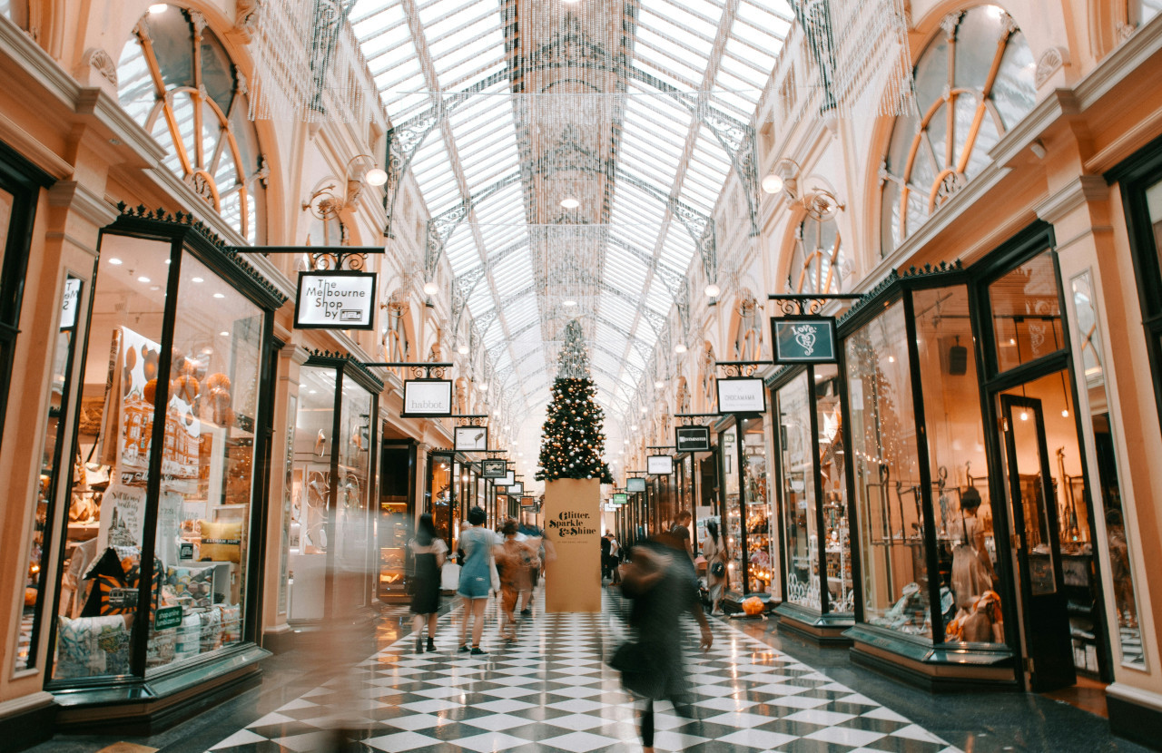 Shopping. Unplash