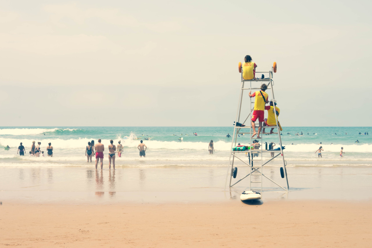 Guardavidas. Foto: Unsplash