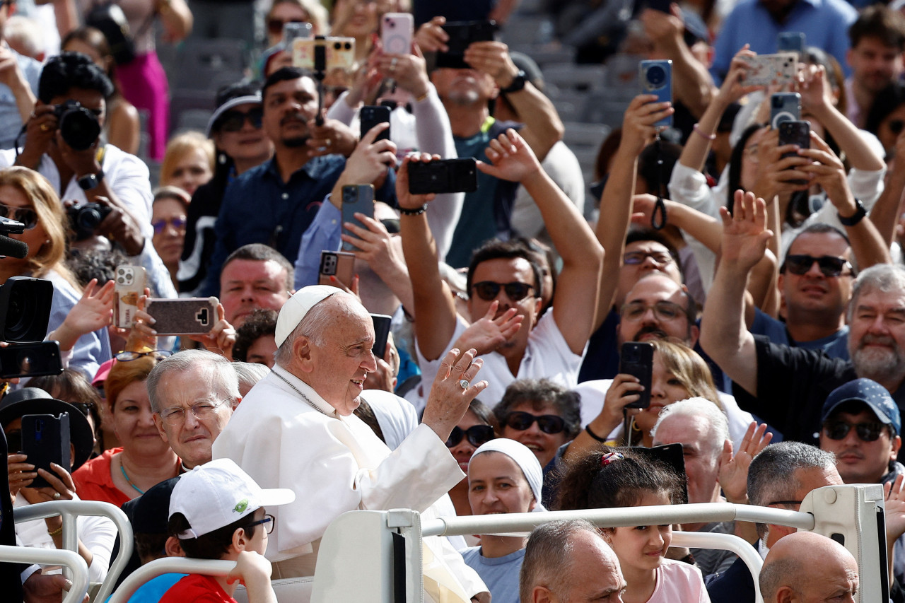 El papa  Francisco y su audiencia semanal en el Vaticano. Foto: Reuters