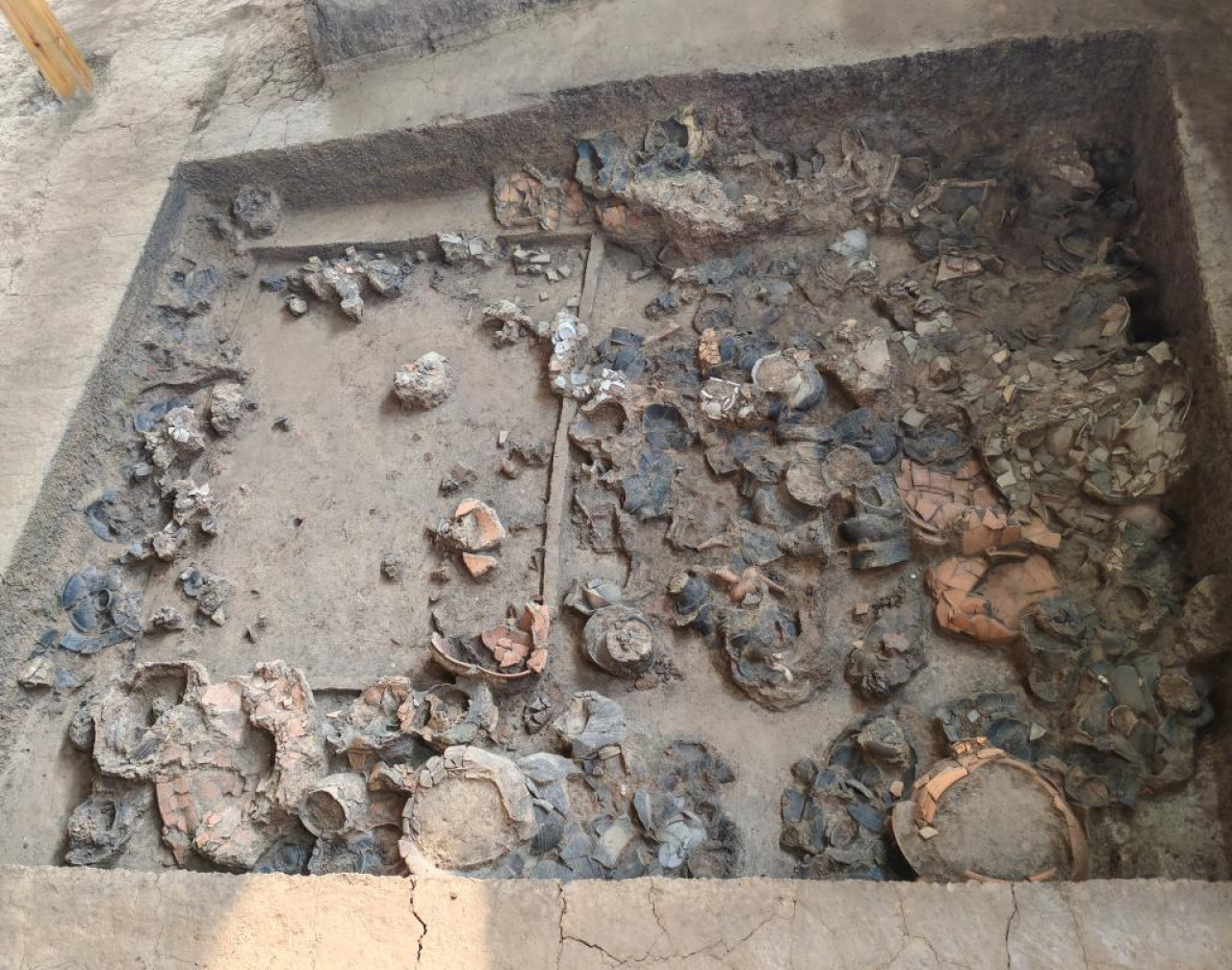 Descubren en China una tumba de 5.000 años. Foto: X / @PDChina.