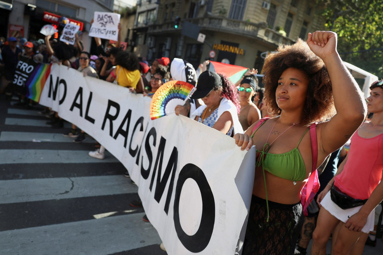 Marcha Federal LGBTIQ+ Antifascista y Antirracista. Foto: Reuters/Cristina Sille