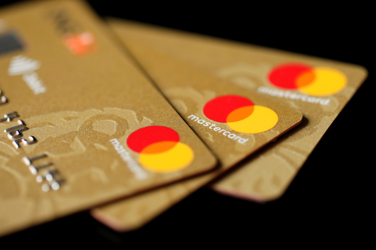 Tarjetas de crédito Mastercard. Foto: Reuters/Benoit Tessier