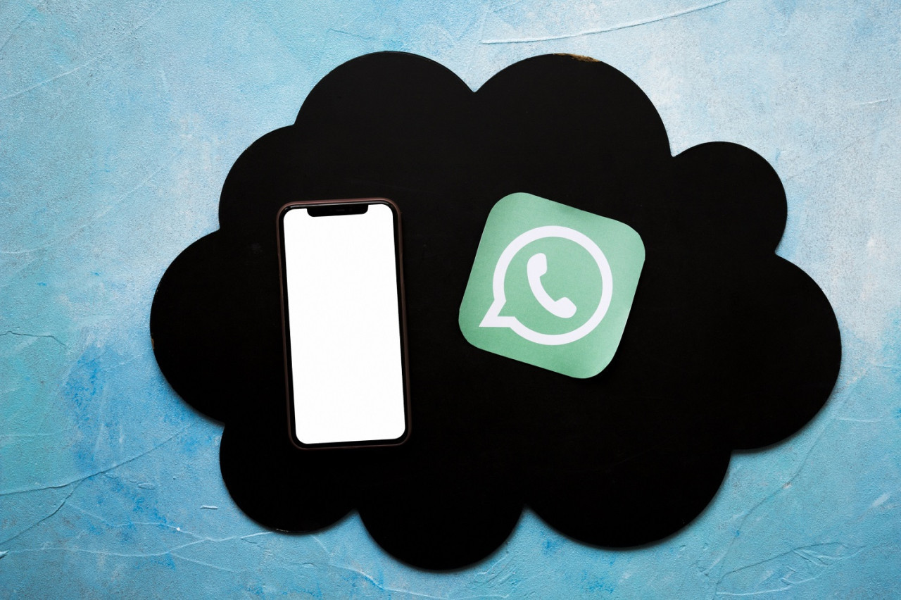 WhatsApp, celulares. Foto: Freepik