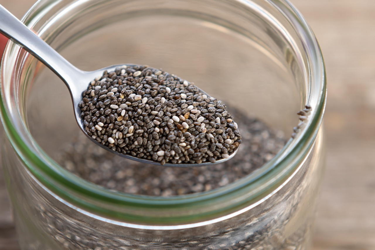 Agua con chia. Foto Freepik