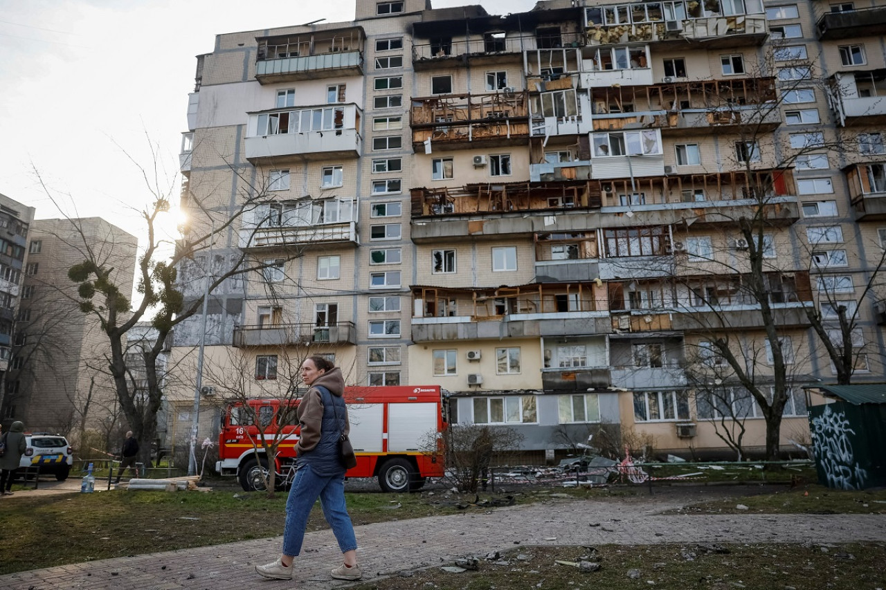Ataque de drones rusos en Kiev. Foto: Reuters (Gleb Garanich)