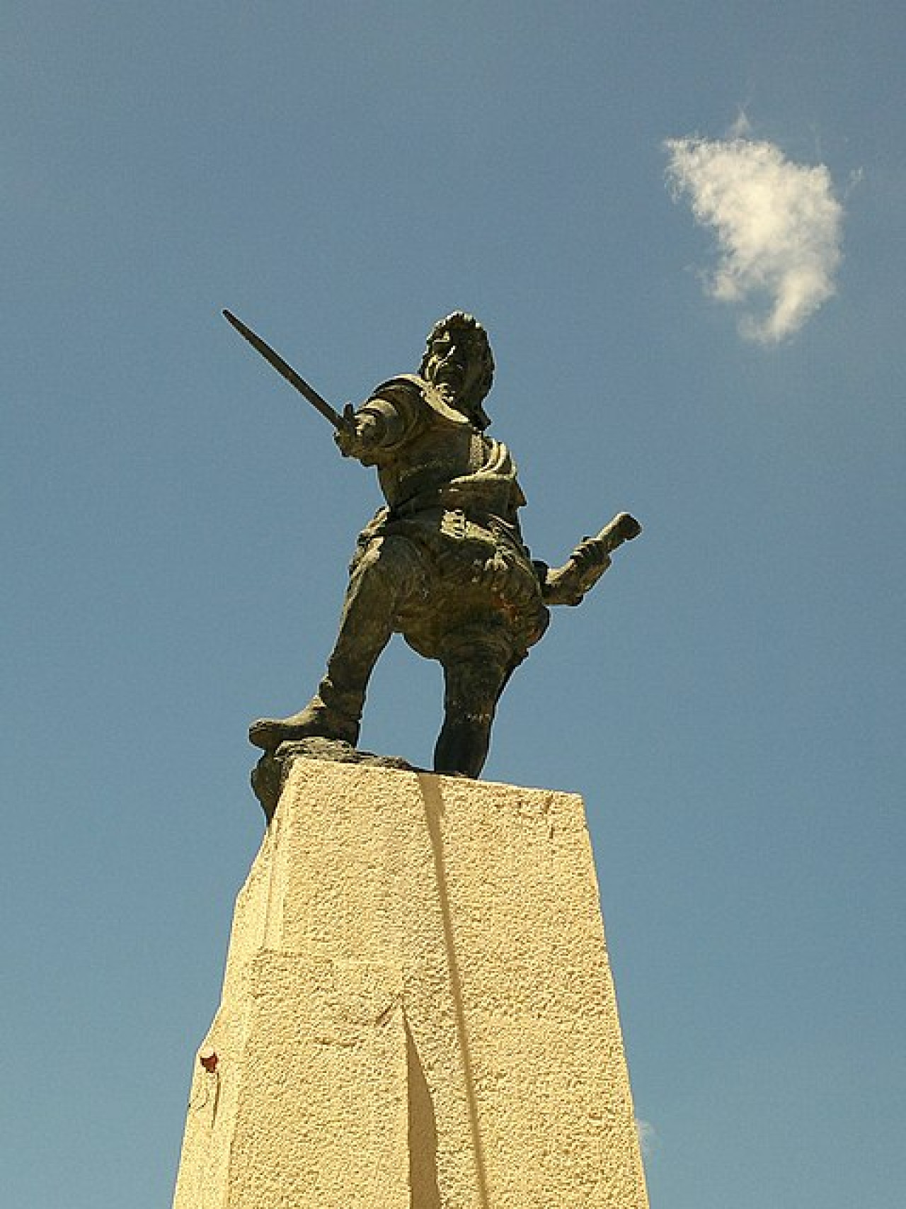 Monumento a Francisco de Aguirre