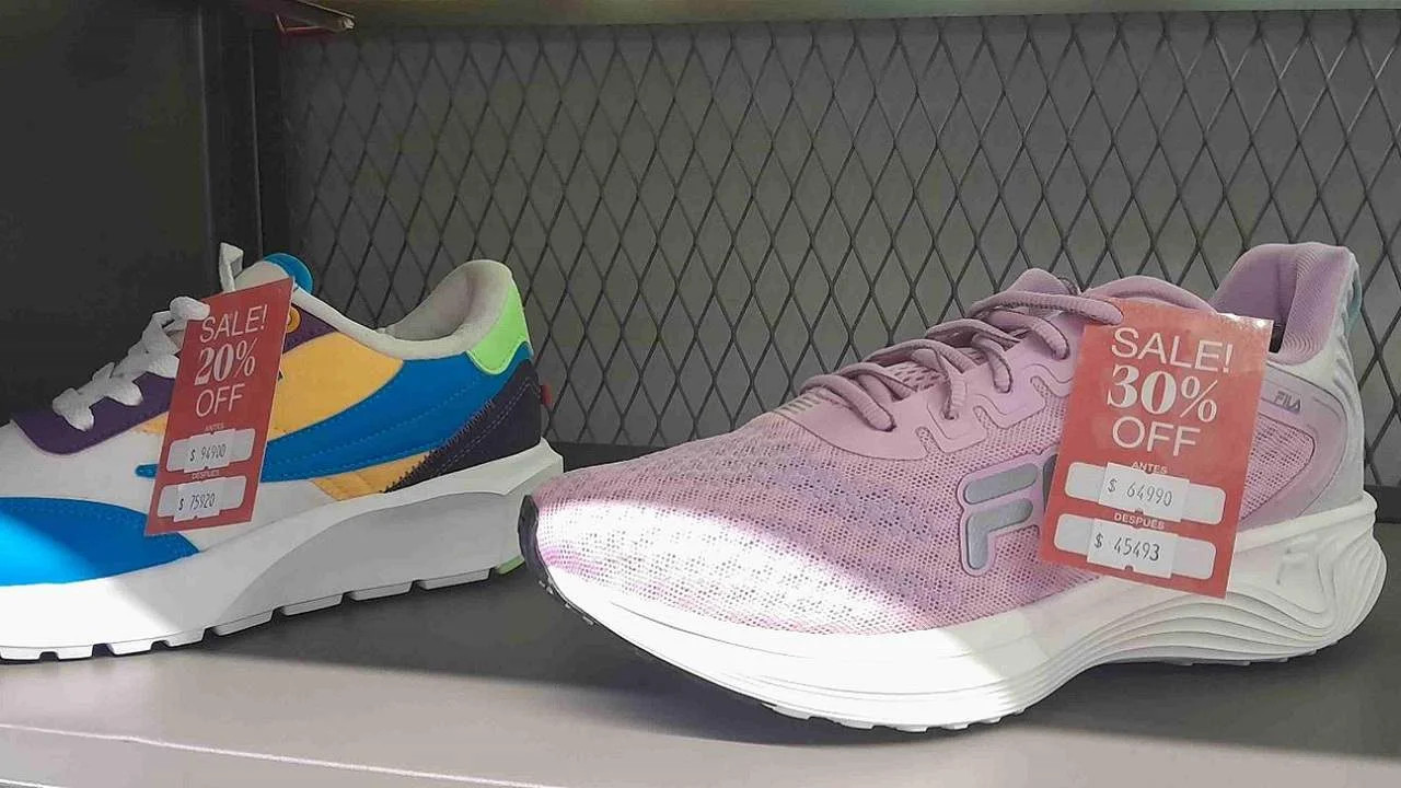 Zapatillas en oferta. Foto: iProfesional