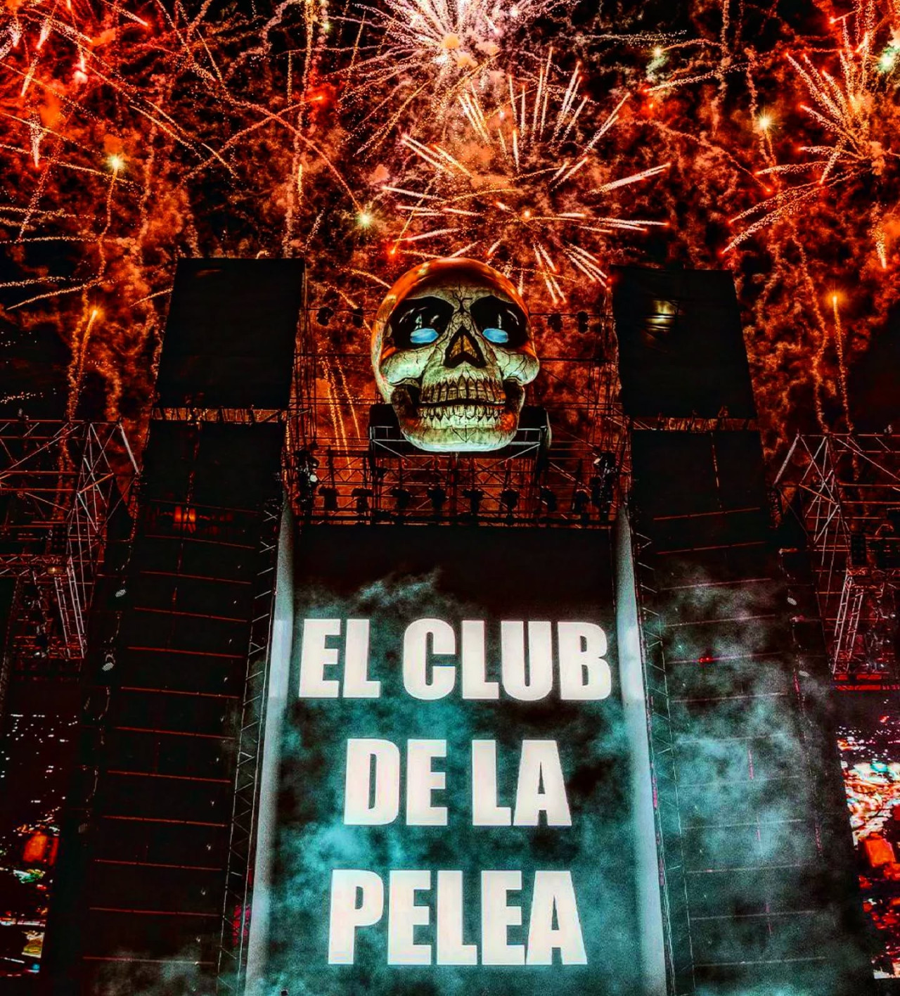 Anuncio del nuevo disco durante los recitales en Vélez