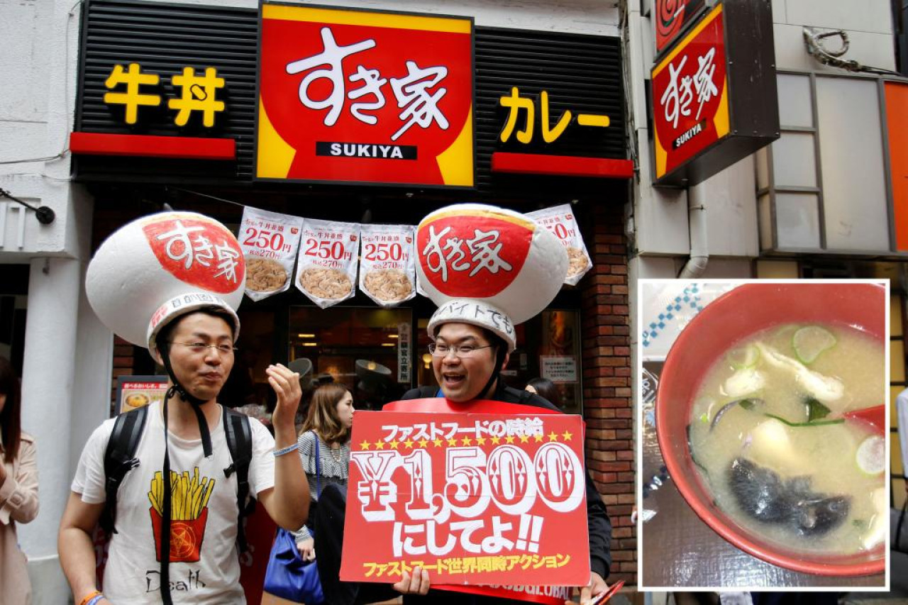 El restaurante Sukiya cierra sus puertas en Japón. Foto: X/@nypost.