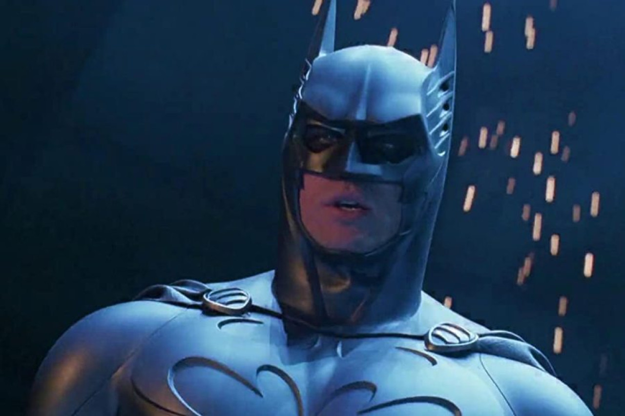Val Kilmer como Batman.