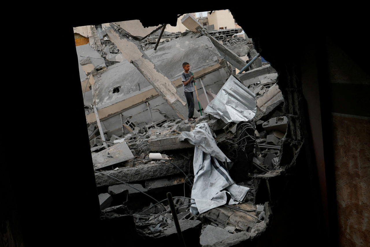 Destrozos en la Franja de Gaza. Foto: REUTERS/Hatem Khaled.