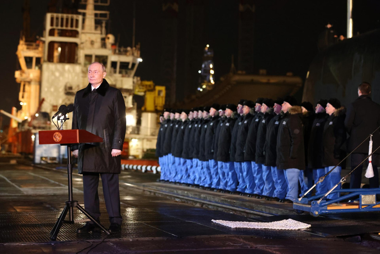 Vladímir Putin presentó el lanzamiento del submarino "Perm". Foto: Reuters.