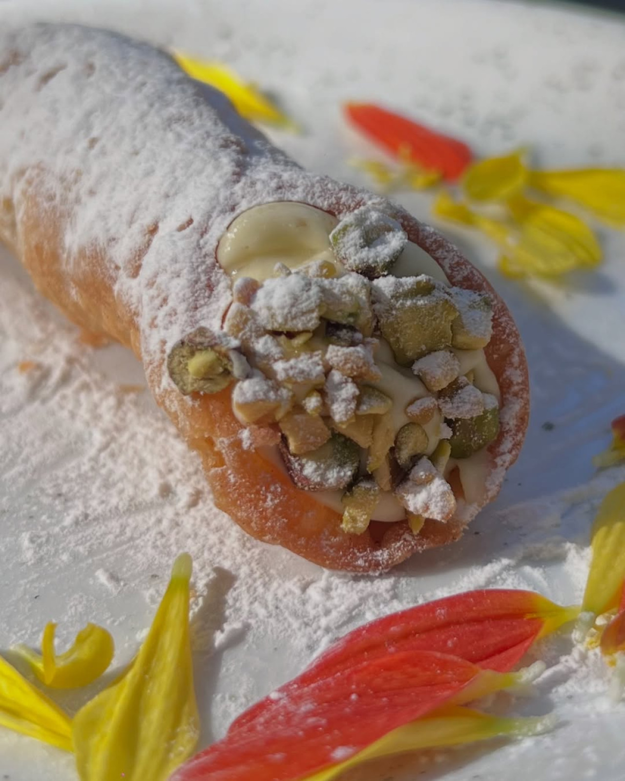 Cannoli de pistacho. Foto: Instagram @habitue.ba