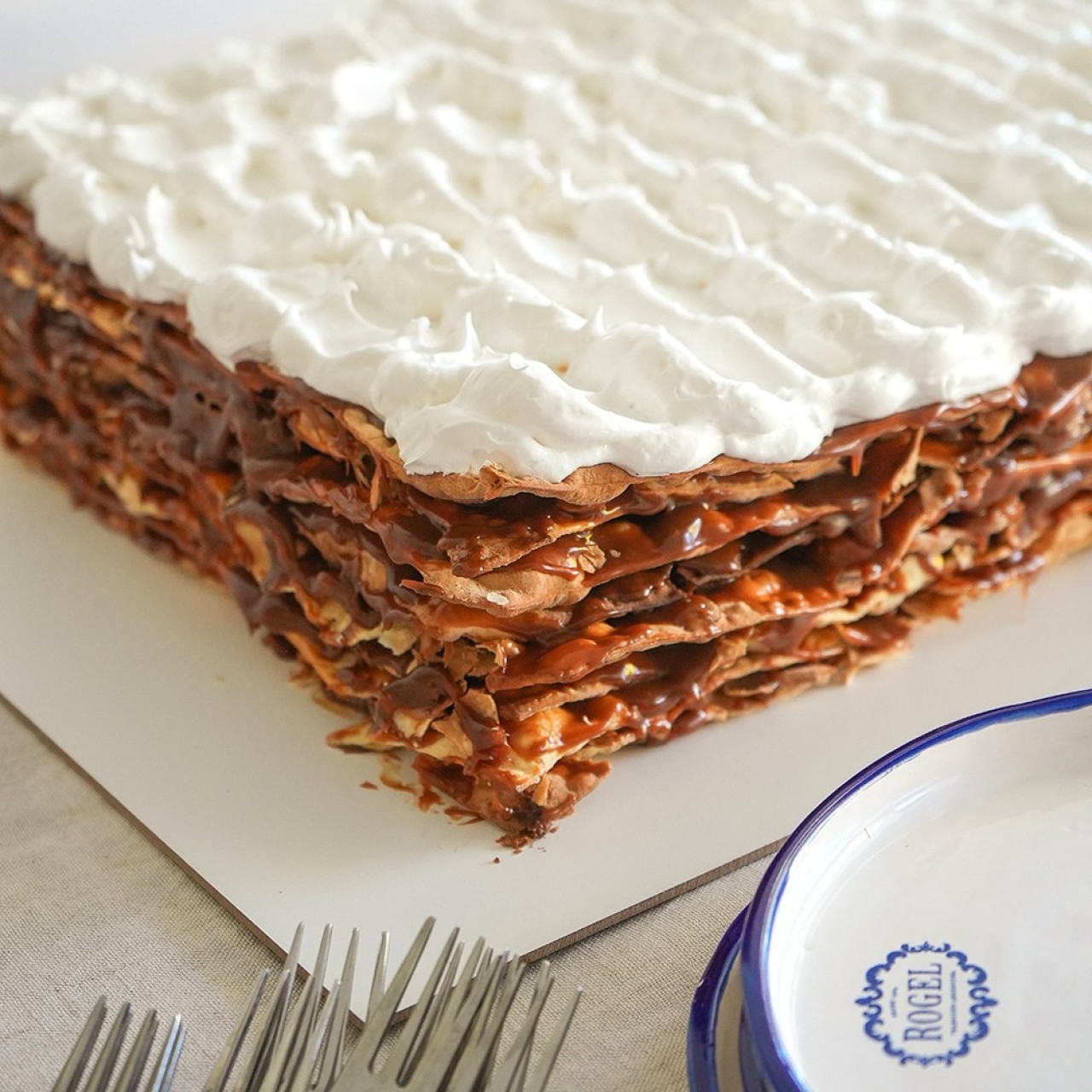 Torta rogel. Foto Instagram @rogel_argentina