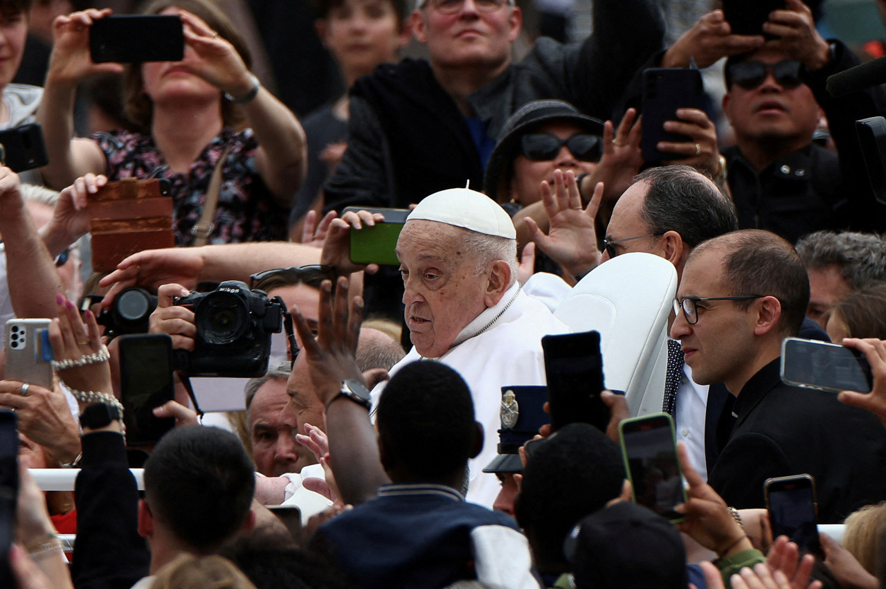 El Papa Francisco celebra la Pascua. Foto: Reuters/Guglielmo Mangiapane.