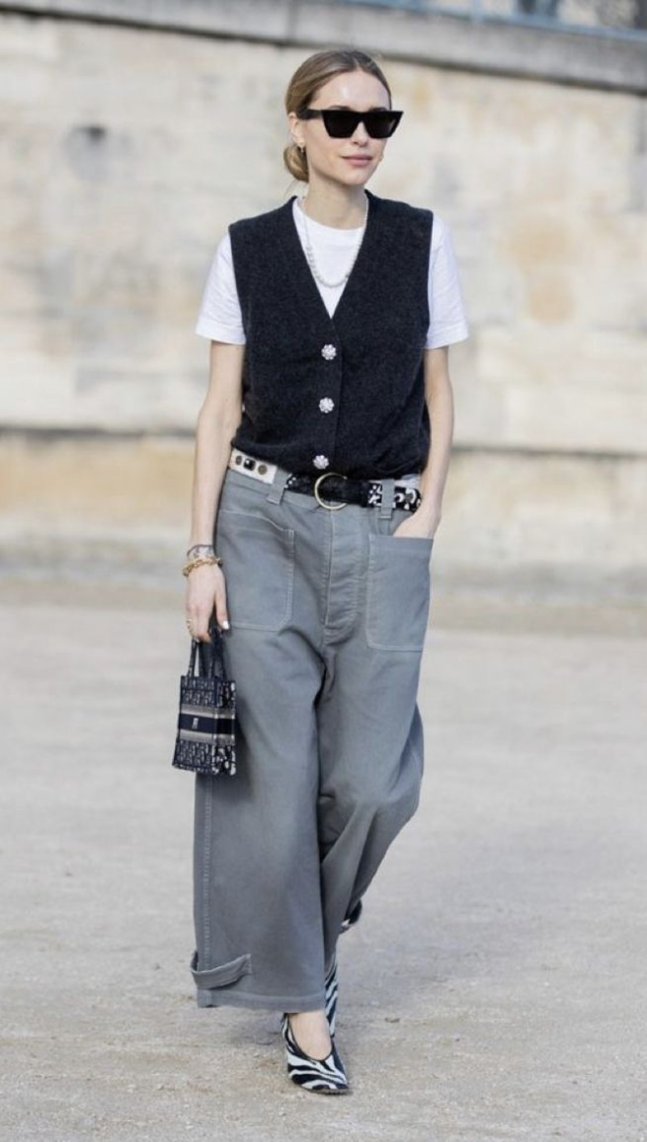 Look con chaleco. Foto PINTEREST