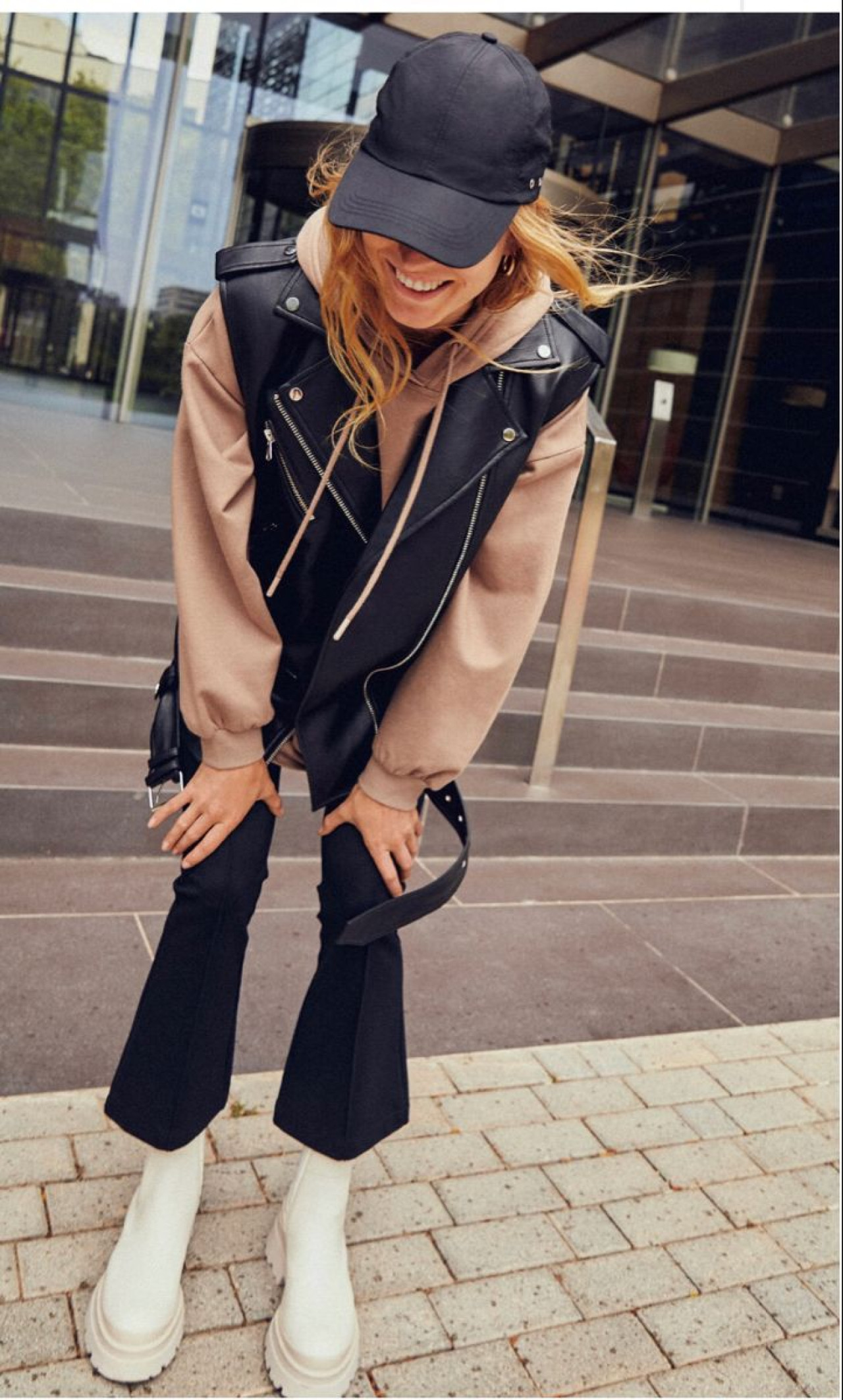 Look con chaleco. Foto PINTEREST