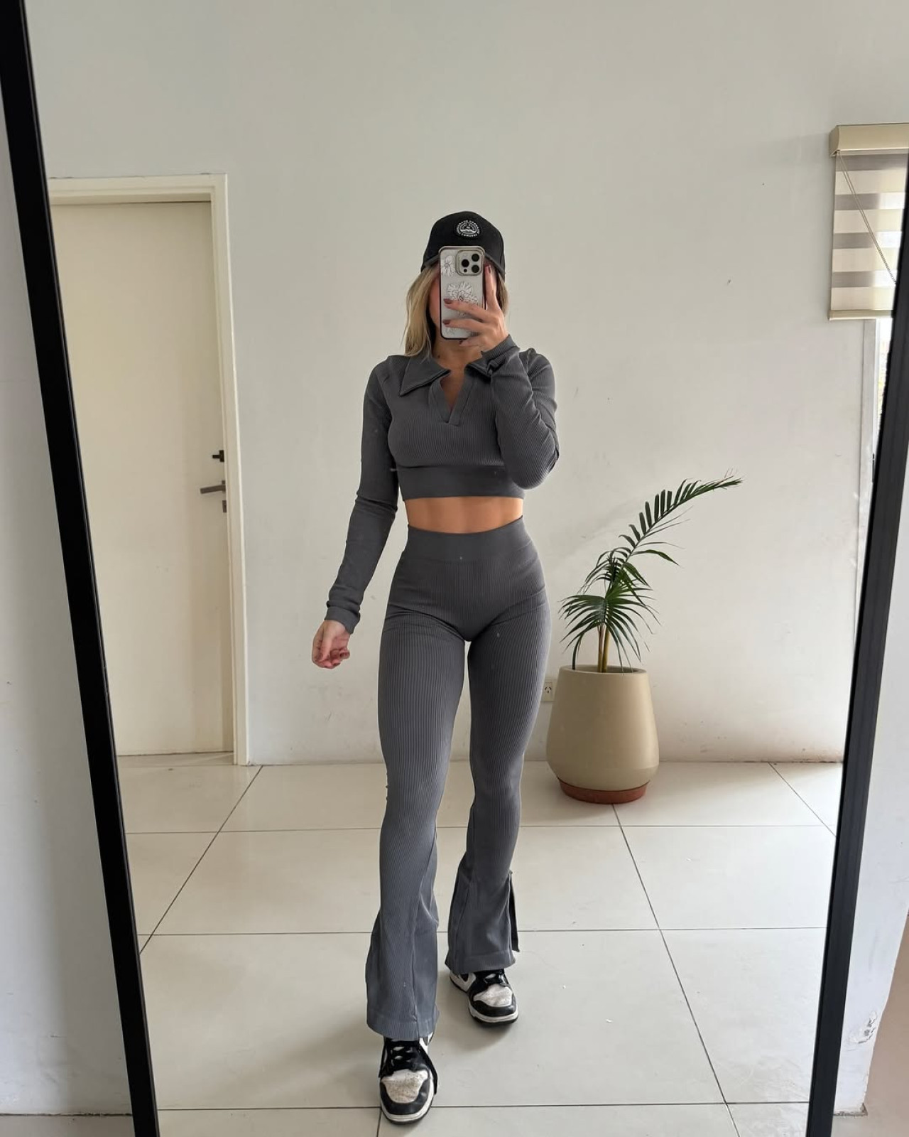 Calza oxford. Foto Instagram  @eunoia.fit